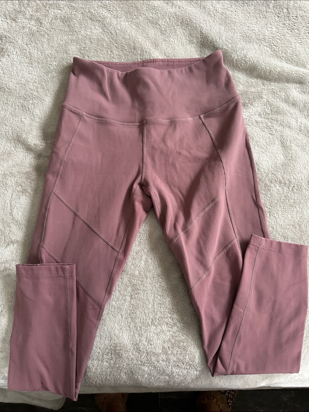 Zella women’s Ribbed Leggings in Mauve Pink